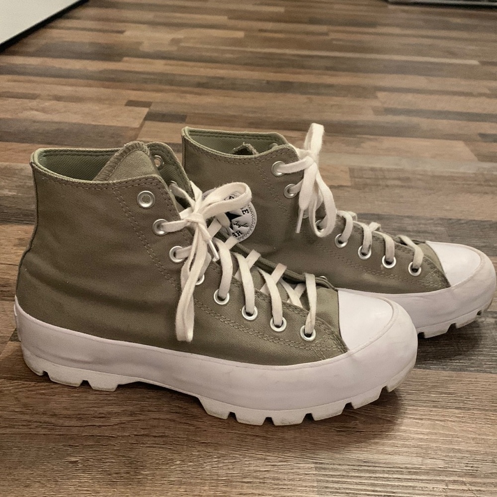 Converse Chuck Taylor All Star Lugged Hi Top Sneakers